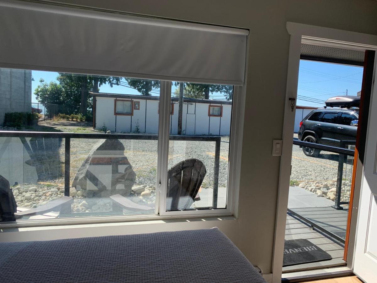 Oceanside Motel 2*