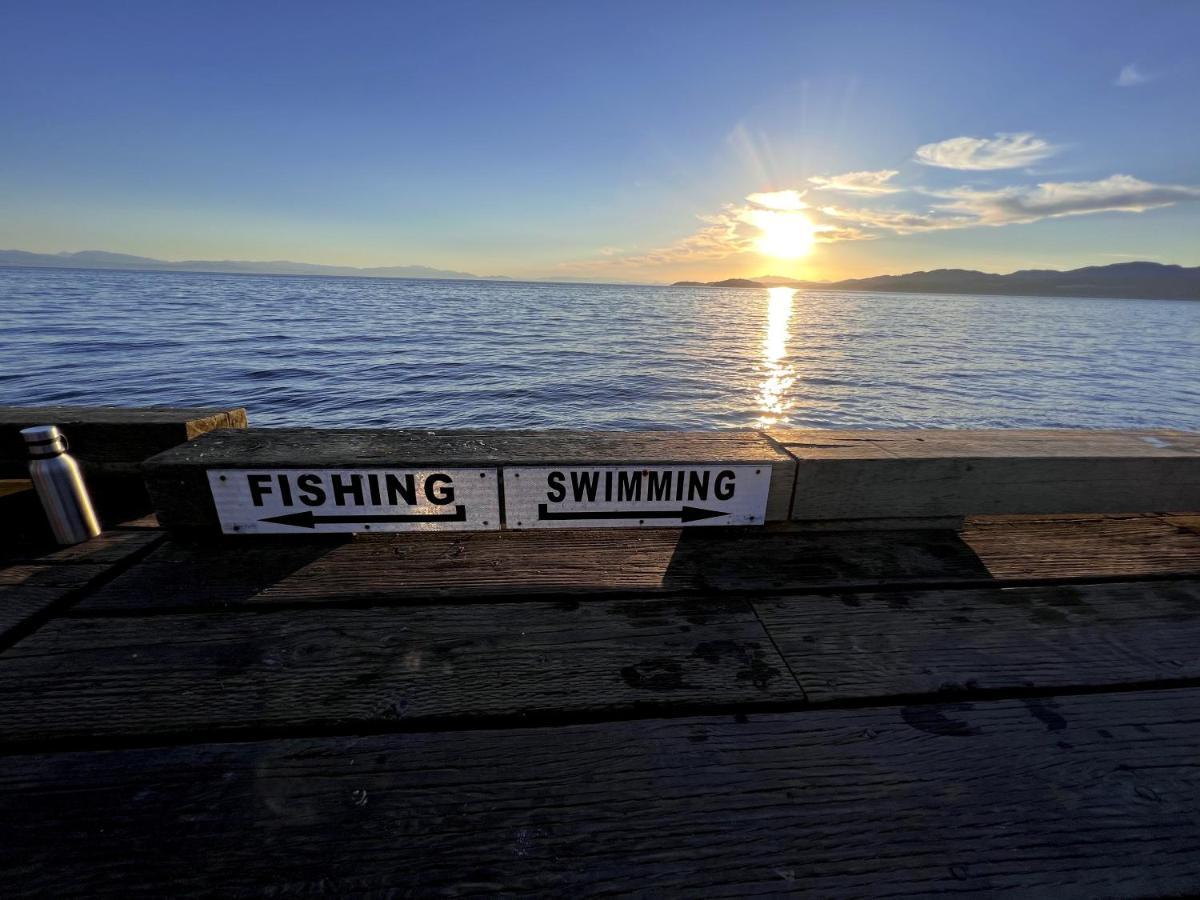 Oceanside 2* Sechelt