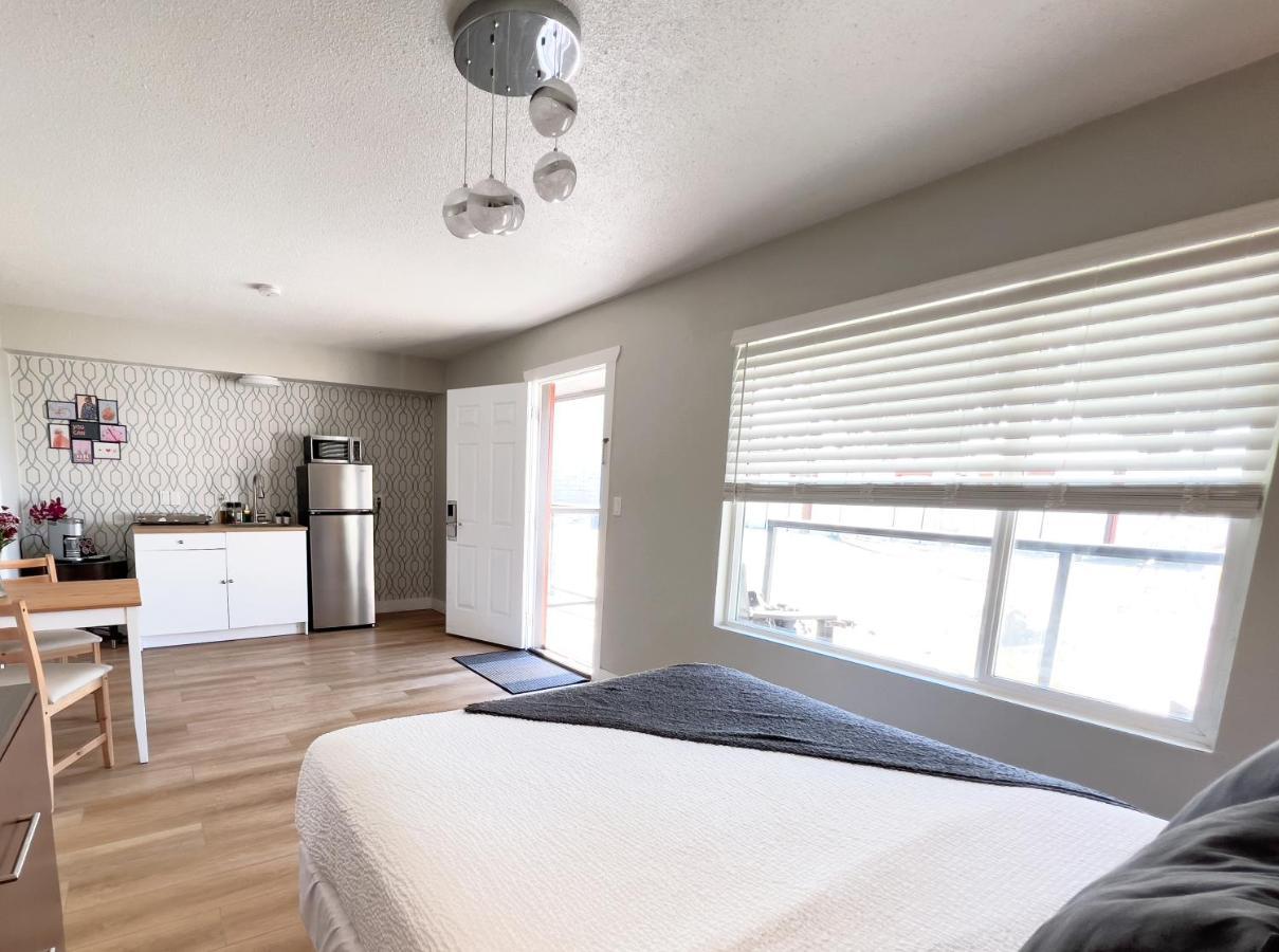 Oceanside Motel Sechelt