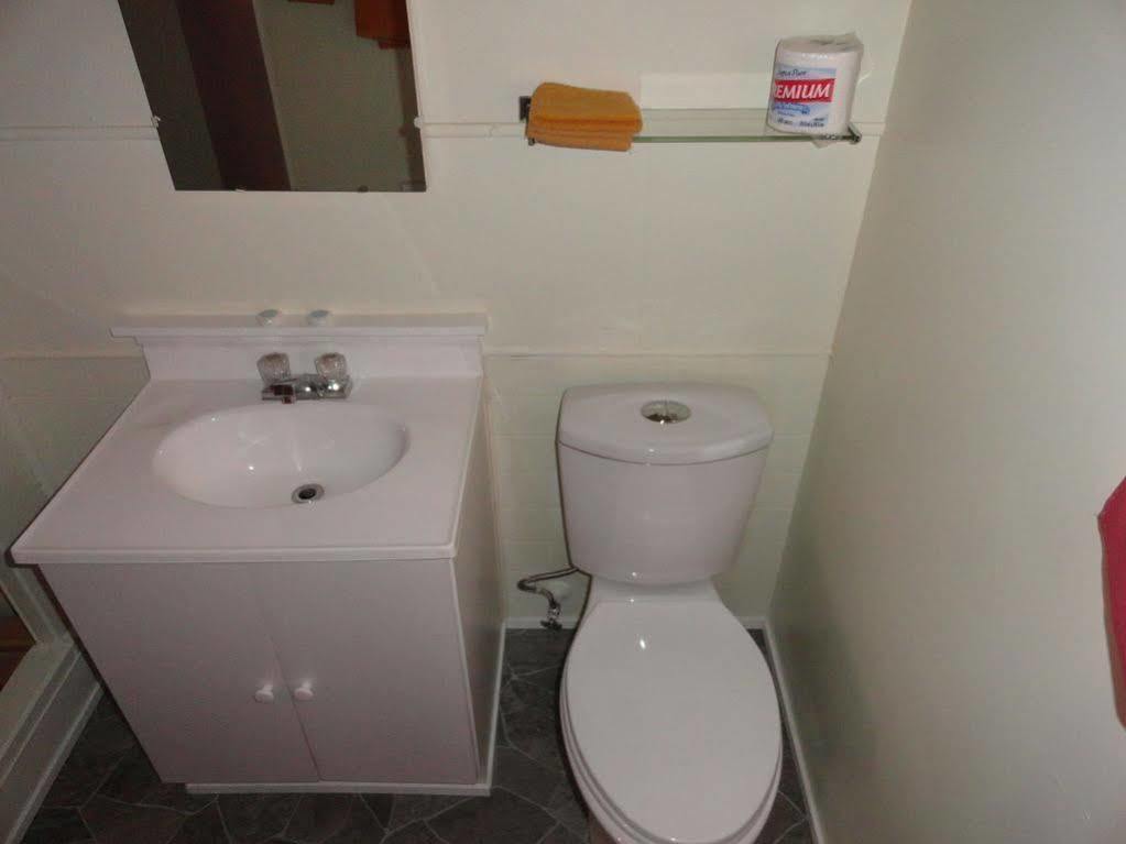 Motel Oceanside 2*